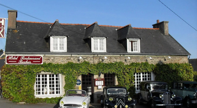 Bocher, Rezervovat Hotel  