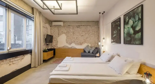 Студия Deluxe R34 Boutique Hotel