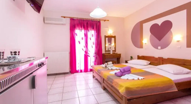 Studios Paschalis, Reserva ahora Hotel Chrisi Akti 