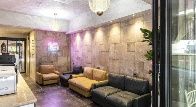 Hotel VEN, Забронировать Отель Каннамгу Сеул, рядом с Католическая церковь Йоксамдон