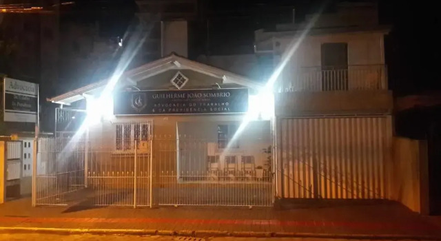 Апартаменты с 2 комнатами Quitinete Balneário