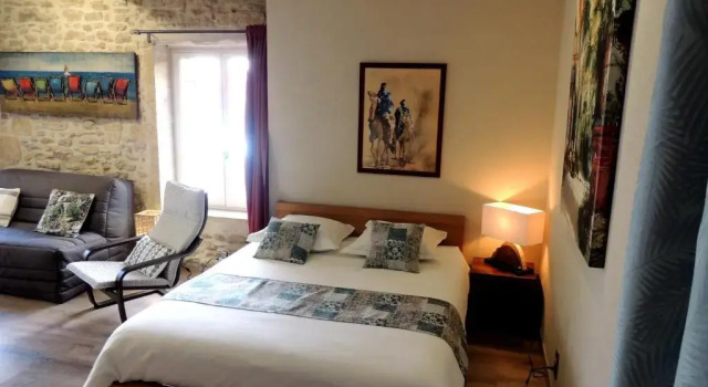 Jabadao, Rezerwuj Hotel Sernhac Gard