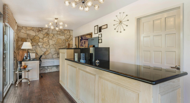Best Western Pine Tree Motel, Забронировать Мотель Мотели Чино, Мотель