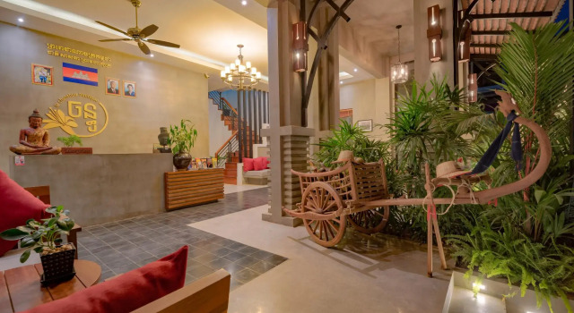 Le Chanthou Boutique