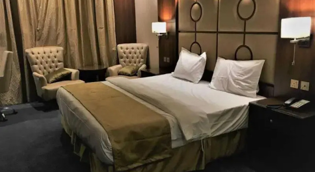 Номер Standard Sunday Red Sea Fountain Alhamra Formerly Vivid Plaza Hotel