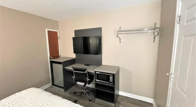 Двухместный номер Standard Shangri-La Motel