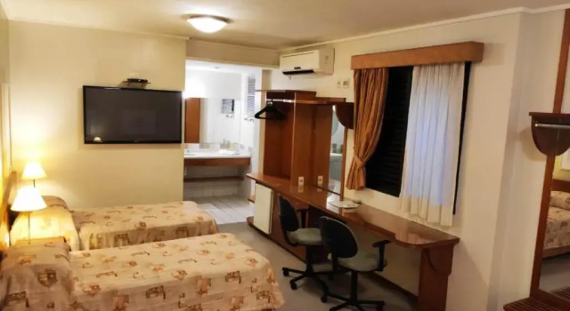 Трёхместный номер Standard Hotel Metrópolis