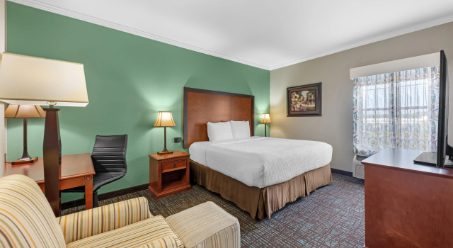 Двухместный люкс Best Western Plus Georgetown Inn & Suites