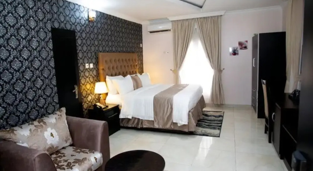 Люкс Sparklyn Hotels & Suites