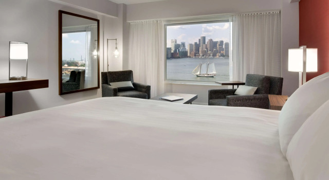 Двухместный номер с видом на гавань Hyatt Regency Boston Harbor