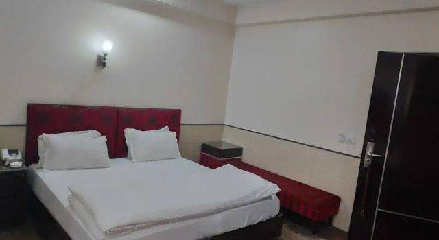 Aadhar Hotel, Забронировать Отель Отели штата Харьяны с парковкой, Парковка