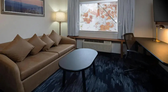 Люкс Fairfield by Marriott Inn & Suites Seattle Sea-Tac Airport