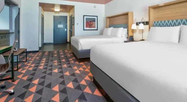 Четырёхместный номер Standard Holiday Inn Dallas - Fort Worth Airport South by IHG