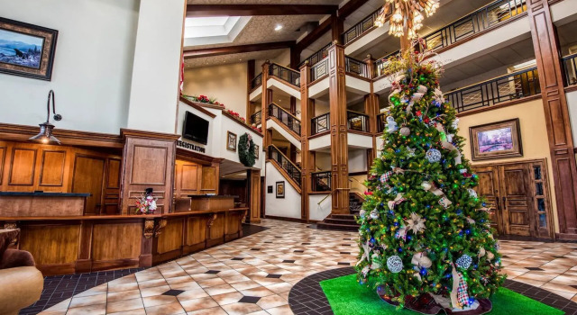 Lodge Of The Ozarks