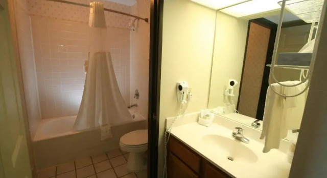 Люкс с 2 комнатами All Season Suites