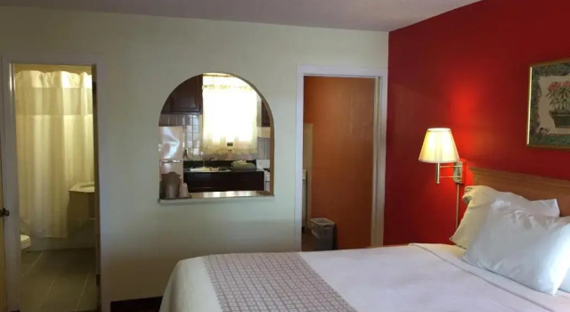 Номер Standard Americas Best Value Inn & Suites