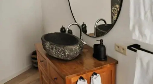 Gîte Bord de Meuse, Забронировать Отель Отели провинции Намюра с парковкой, Парковка