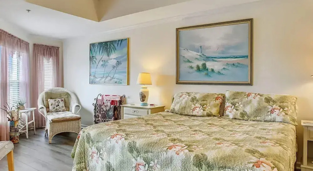 Ocean Bliss 2BD Villa on St Augustine Beach, Забронировать Вилла Виллы Saint Augustine Area, Вилла