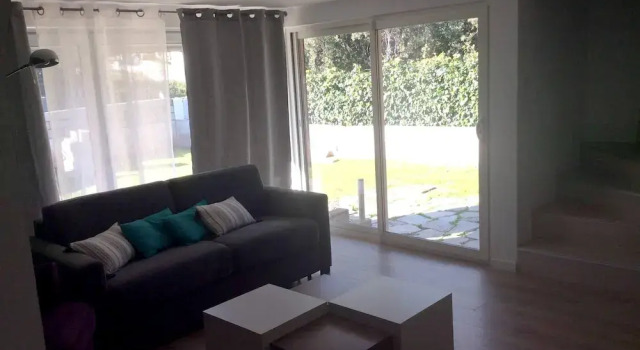 Apartment With one Bedroom in Santa-maria-di-lota, With Wonderful sea View, Enclosed Garden and Wifi, Varaa Huoneisto  