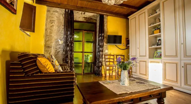 Le Rocche Valnerina Residence, Book Hotel Hotels in Ferentillo with Parking, Parking