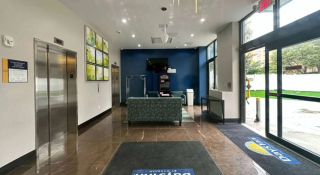 Days Inn by Wyndham Brooklyn / Eastern Parkway