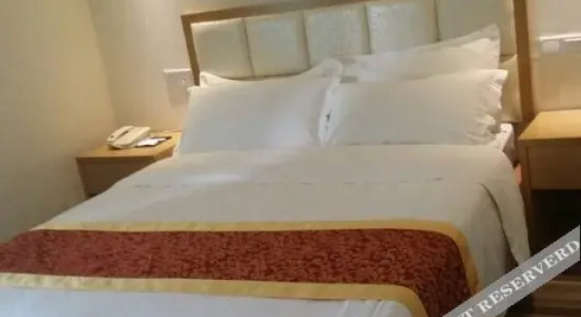 Lanfeng Bamboo Garden Hotel (Wuhan Gymnasium Tongji Hospital)