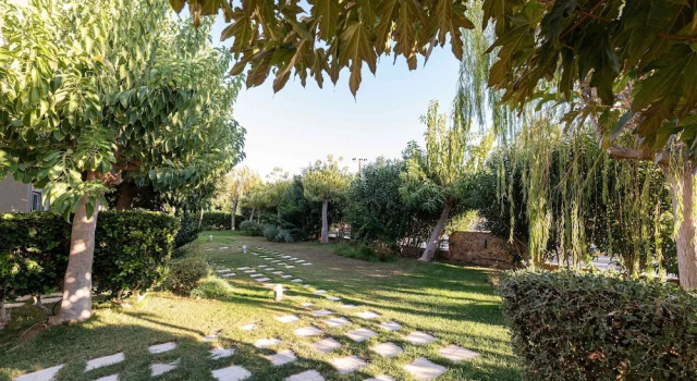 Студия Mear Garden Studio - Cozy Garden Getaway