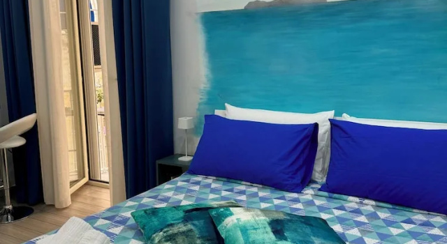Номер Deluxe Napoli Museo bed and breakfast