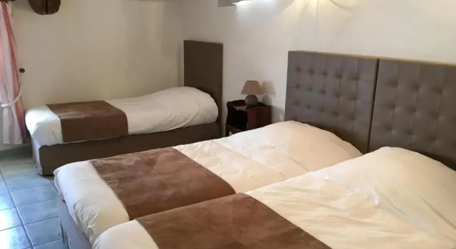 Люкс Logis Hôtel La Bastide des Monges