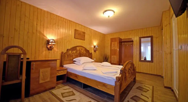 Номер Deluxe Pensiunea Sarmis