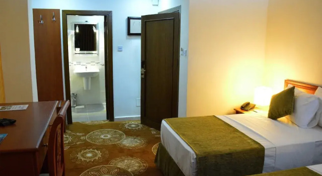Двухместный номер Standard c 1 комнатой с видом на город Amerie Suites Hotel