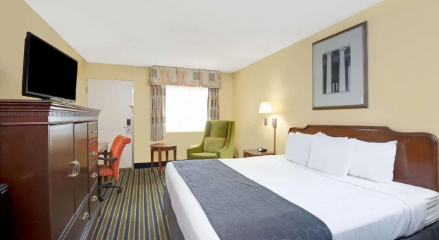 Двухместный номер Standard Days Inn Towson