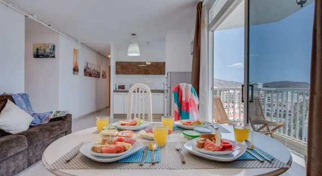 M11d. Fantastic Apartment with the Best View Heart of Las Américas, Prenota Appartamento Hotel a Tenerife con piscina, Piscina