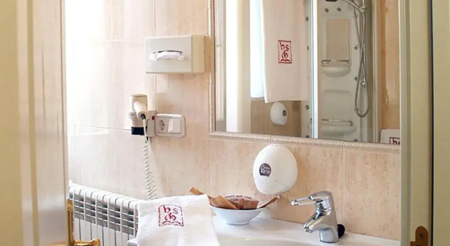 Трёхместный номер Standard Hotel San Camilo