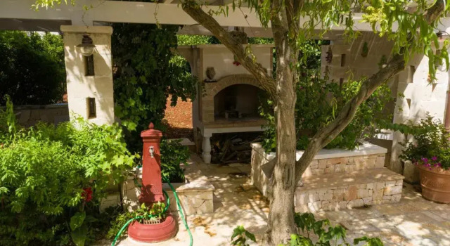 Garden Suite in Villa Mariella