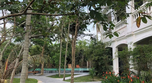 Вилла Superior Palm View Villa