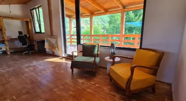 Racha Cornfield House (and mountain views!)