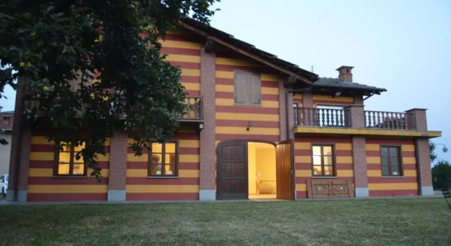 B&B Il Castelletto, Rezervați Bed and Breakfast Pinerolo Piemont