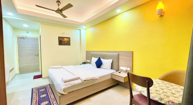 Номер Deluxe RB INTERNATIONAL - PURI near Sea Beach