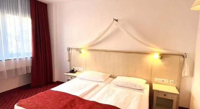 Двухместный номер Standard Hotel Chateau Berlin Kurfürstendamm