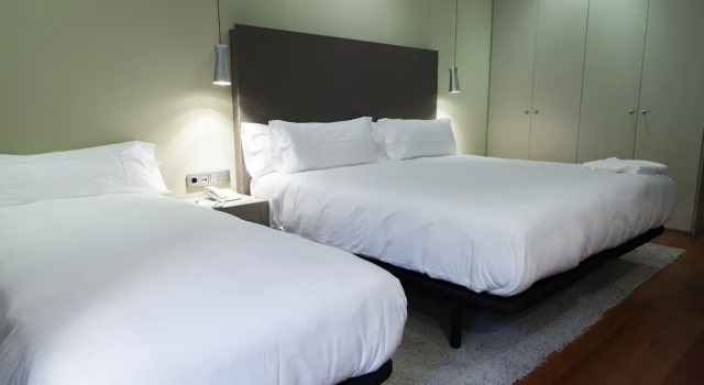 Трёхместный номер Superior Hotel AR Isabel de Farnesio