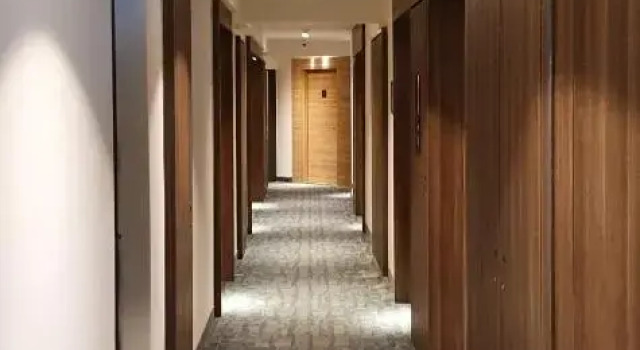 Woodside Kopaonik & SPA by Slopeview, Забронировать Курортный отель Копаоник Горный массив Копаоник, рядом с Malo jezero ski lift