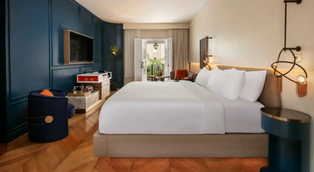 Люкс Hotel de la Poste - French Quarter, A Renaissance Hotel