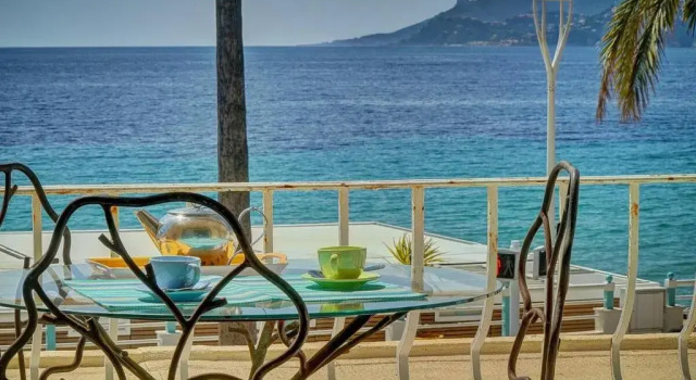Апартаменты CHARMANT 2 PIECES AVEC TERRASSE VUE MER l! A1B120