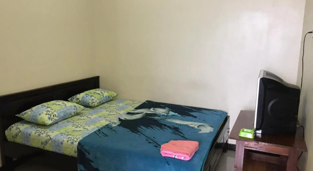 Villa Bintang, Rezervasyon Villa Batu villalar, Taman Wisata Tirta Nirwana Songgoriti yakınında, Villa