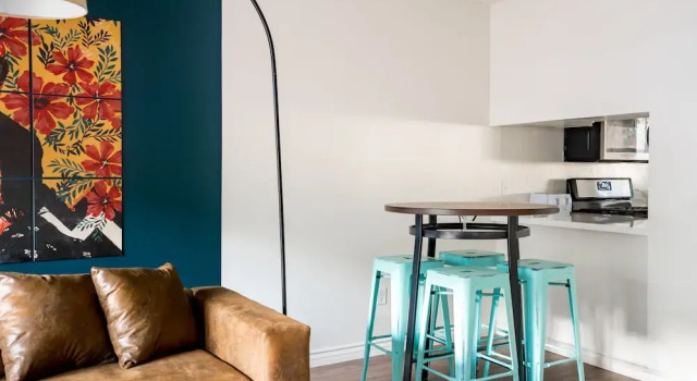 WanderJaunt-Serrano-2BR-Point Loma