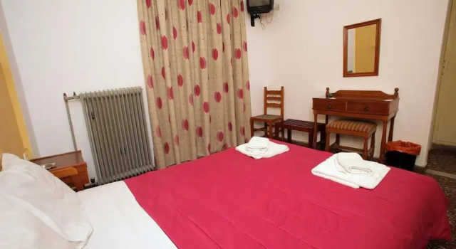Одноместный номер Standard с балконом Evans Hotel