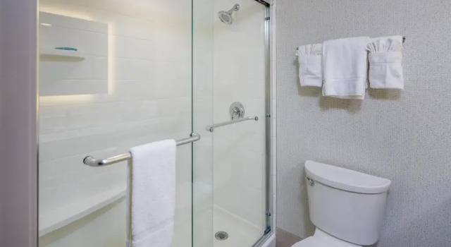 Четырёхместный номер Standard Holiday Inn Express - Sunnyvale - Silicon Valley by IHG