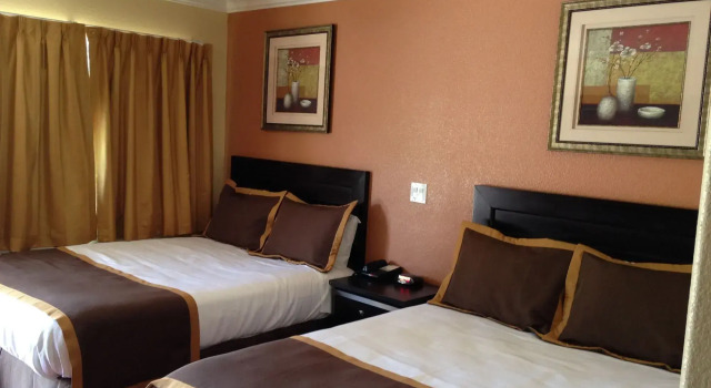 Monterey Surf Inn