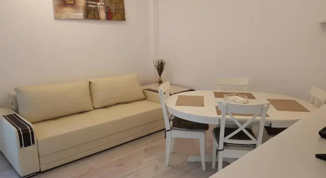 Апартаменты Apartament Ultracentral Monadin 2